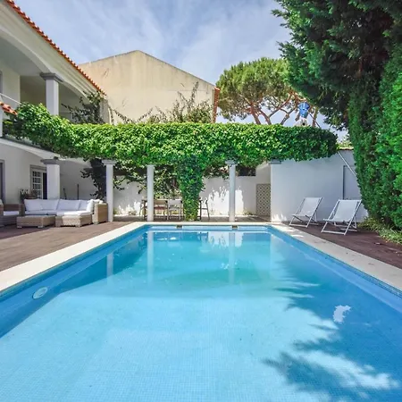 Amazing Family House With Swimming Pool וילה *